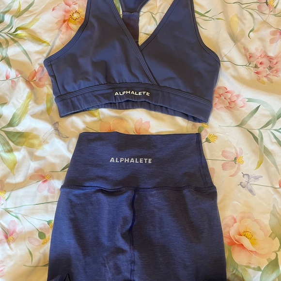 Alphalete Revival Set in Comet - Picture 6 of 6